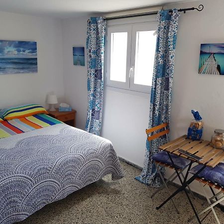 Bed And Breakfast By The Sea Pozo Izquierdo Exterior foto