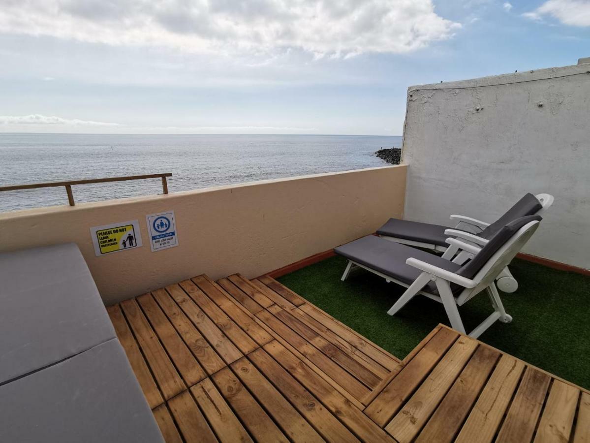 Bed And Breakfast By The Sea Pozo Izquierdo Exterior foto